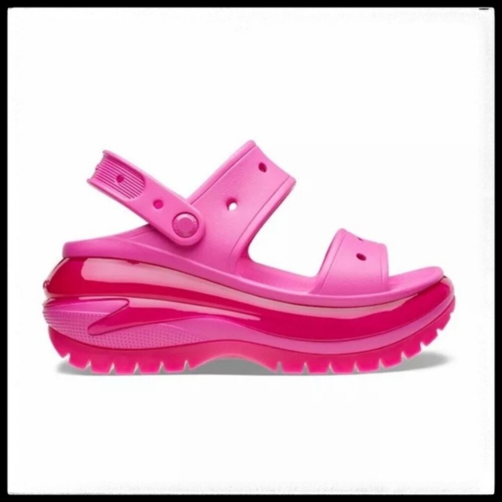 NWT CROCS Mega Crush Sandals Women's 13